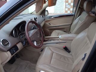 Mercedes-Benz  GL 2008
