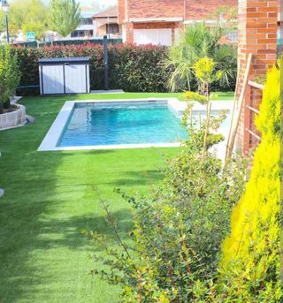 Mantenimiento jardínes y piscinas