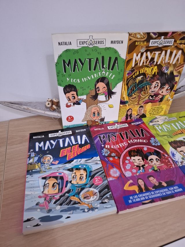LOTE LIBROS MAYTALIA