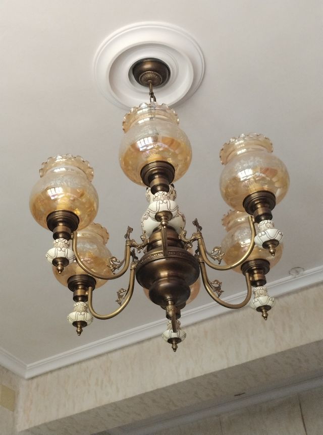 Lampara de techo antigua