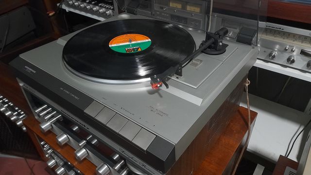Tocadiscos automático NORMENDE RP1004 de 1984