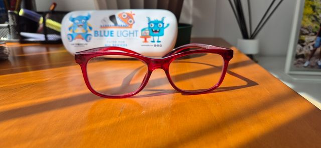 Gafas de niños con filtro de luz azul
