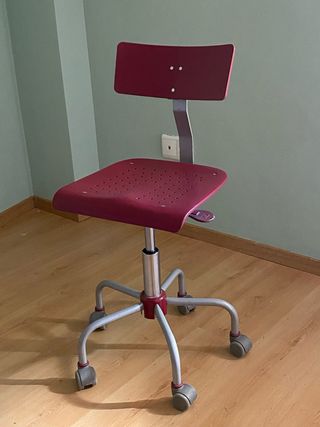 Silla juvenil giratoria