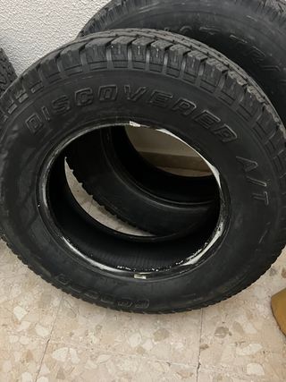 Neumaticos Ruedas Cooper Discoverer A/T 195/80/15