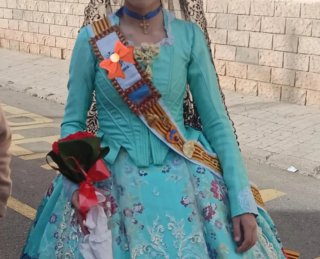 Vestido fallera talla 7-10 años