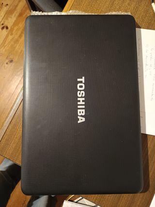 Portátil Toshiba Satélite Pro C870 - 176