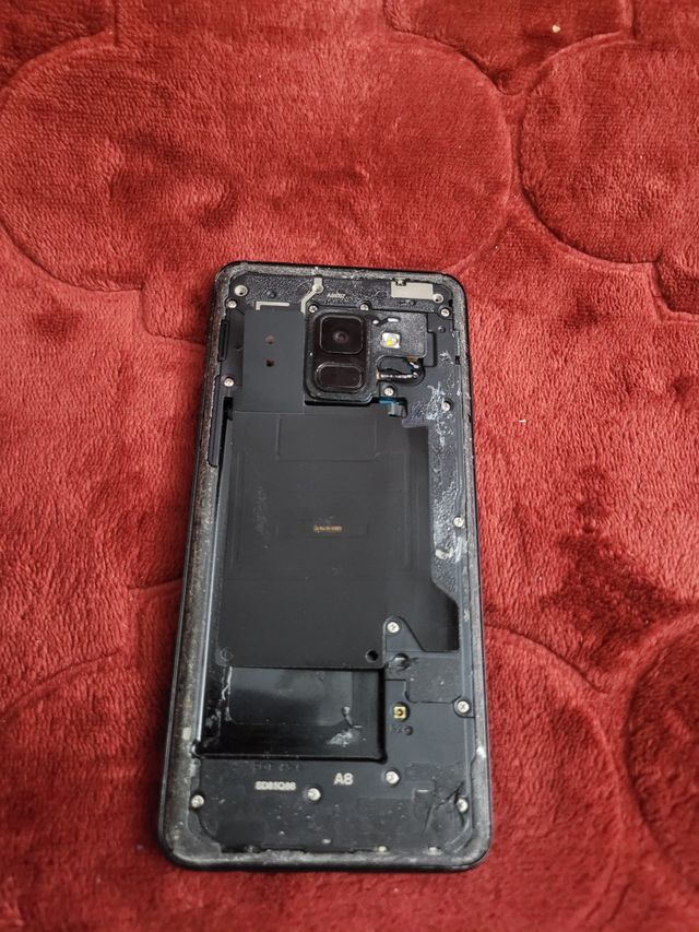 Samsung galaxy a8 2018 para peças ou reparação
