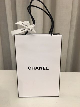 Busta Chsnel originale con fiocco
