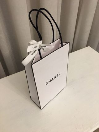 Busta Chsnel originale con fiocco