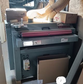 Lijadora de rodillos. Maquinaria carpinteria