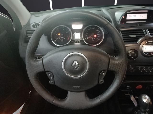 Renault Megane 1.5 dCi Emotion 78 kW (105 CV)