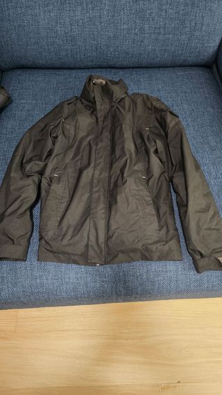 Ropa de esquí hombre talla S. Cazadora y pantalón