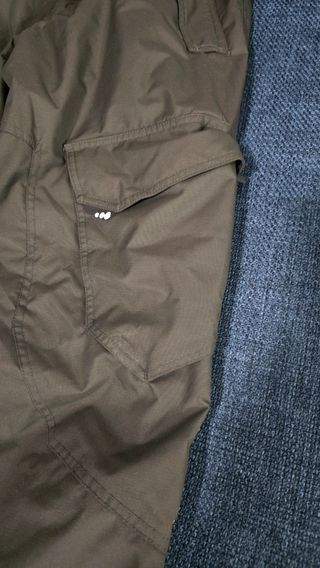 Ropa de esquí hombre talla S. Cazadora y pantalón