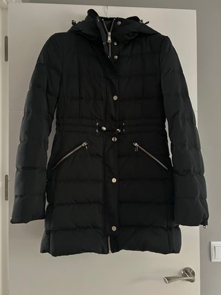 Abrigo plumas Zara