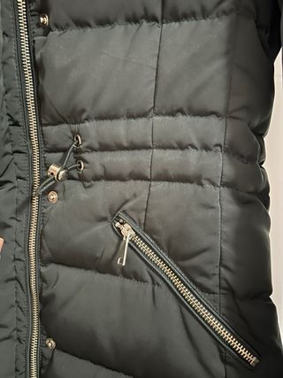 Abrigo plumas Zara