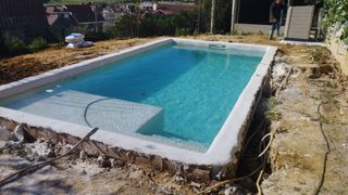 Piscinas y reformas la ermita 