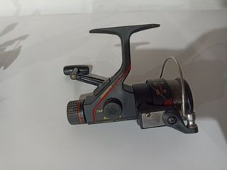 Carretes de pesca o cambio por material de pesca 