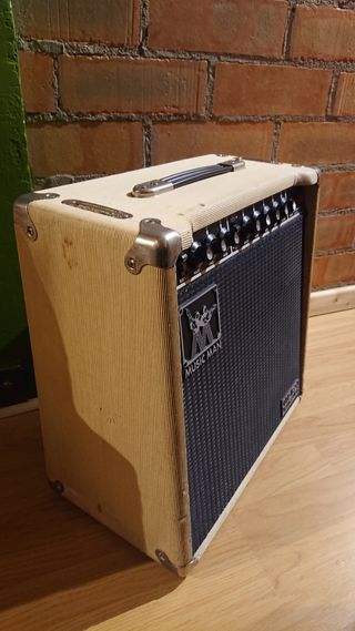 AMPLIFICADOR MUSICMAN 112RD FIFTY 