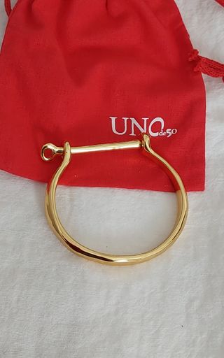 Pulsera rigida uno de 50