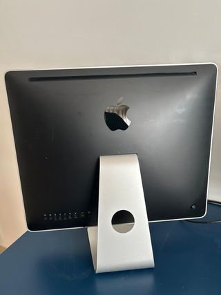 iMAC de 21 pulgadas año 2010