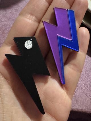 Pendientes rayo espejo retro 