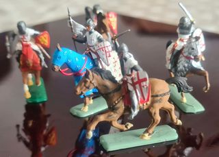 Soldatini 1-72 Lotto Cavalieri Crociati Templari