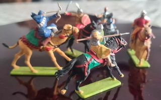 Soldatini 1-72 Lotto Cavalieri Saraceni Arabi