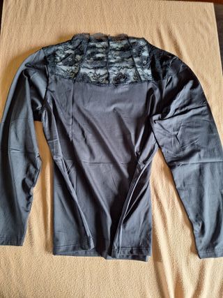 camiseta mujer negra con encaje XL