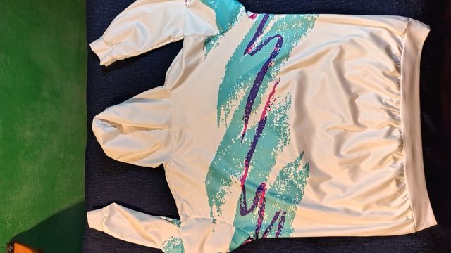 Felpa con grafica jazz cup bianca