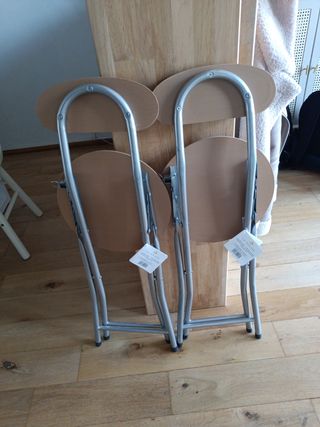 DOS Sillas plegables