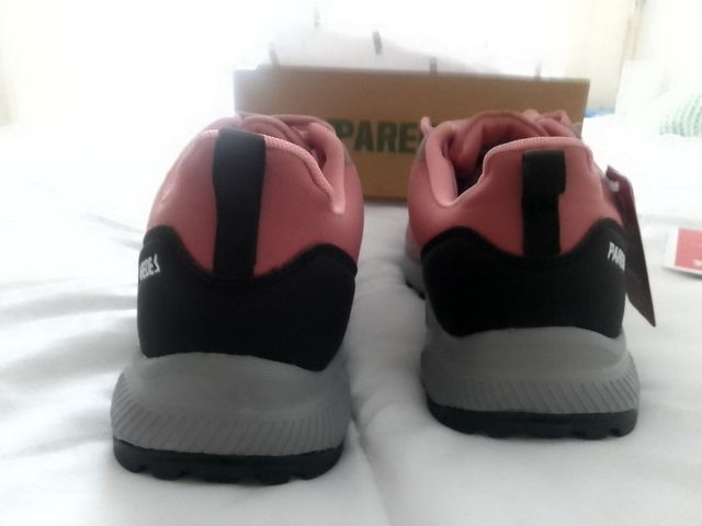 Zapatillas de montaña Paredes