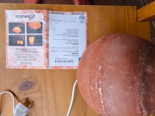 Lámpara de sal esférica 