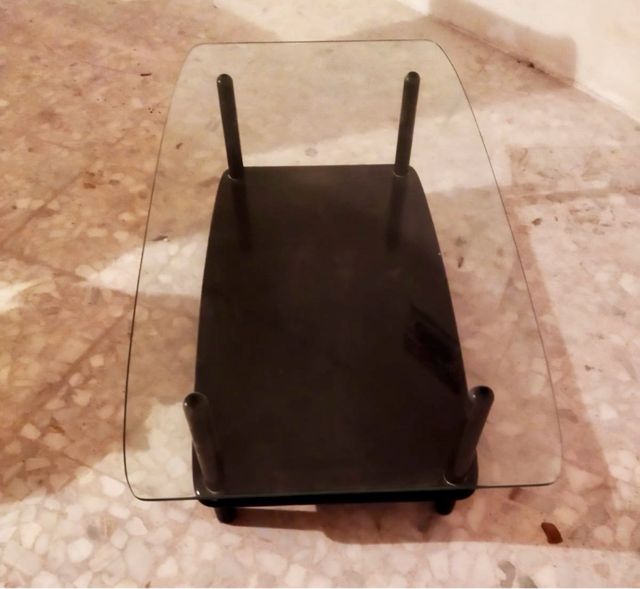 Mesa baja con cristal