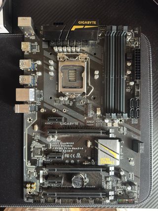 Placa base Gigabyte GAZ270PD3