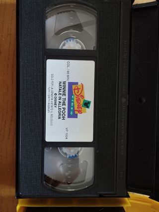 2 VHS cartoni Winnie the Pooh Disney