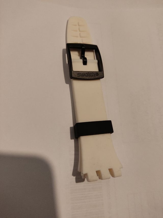 Correa para reloj marca Swatch scuba.