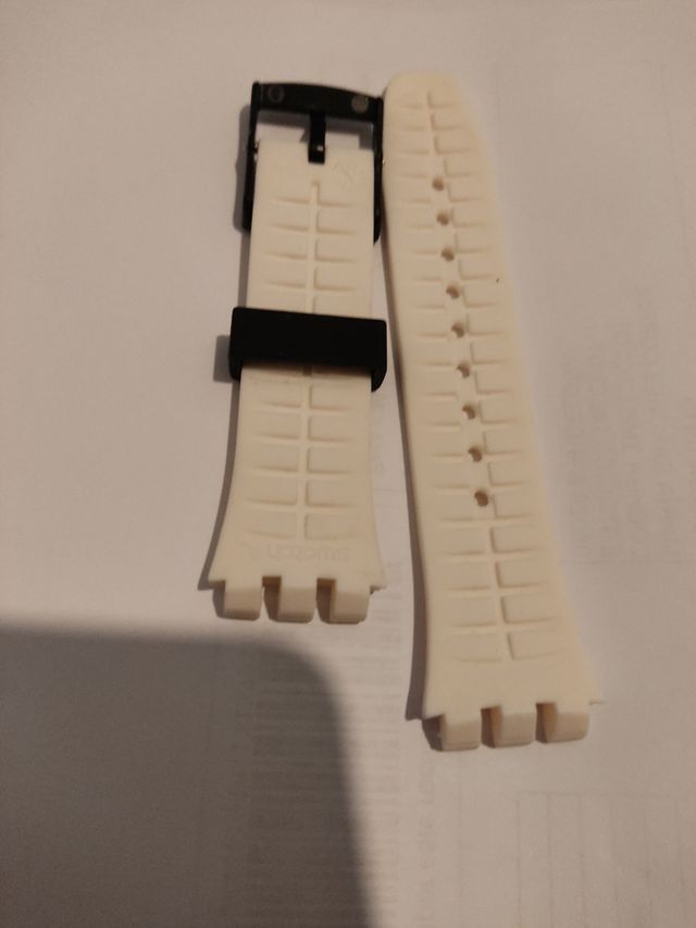 Correa para reloj marca Swatch scuba.