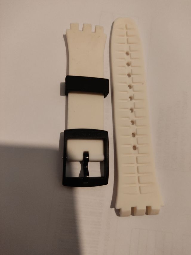 Correa para reloj marca Swatch scuba.