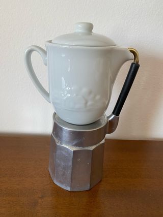 Moka caffe’ da 4 tazze anni 80