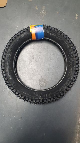 neumatico trial michelin X11