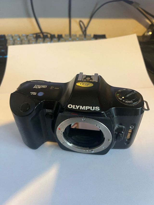 Cuerpo camara analógica Olympus OM101 Power Focus