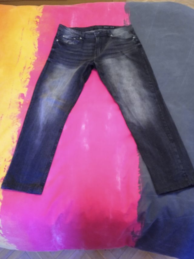 Pantalón vaquero Lefties