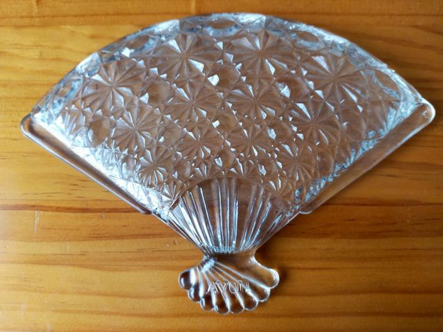 Abanico vintage AVON