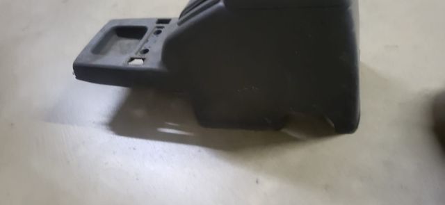 Consola central apollabrazos nisaan T2