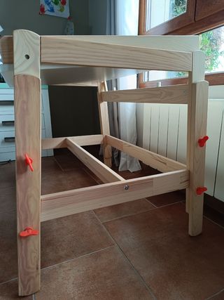 Mesa y banco de escritorio infantil 