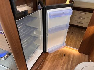 AUTOCARAVANA NIESMAN + BISCHOFF ARTO 88F 