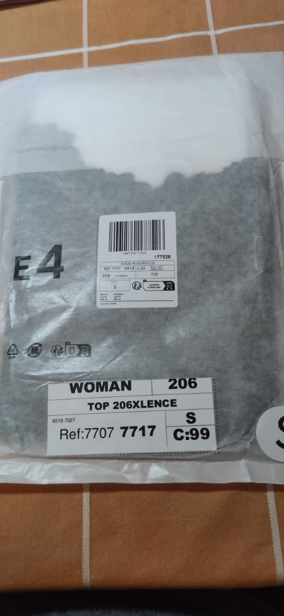 Top tirantes finos Mango