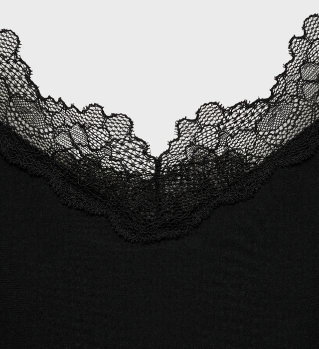 Top tirantes finos Mango