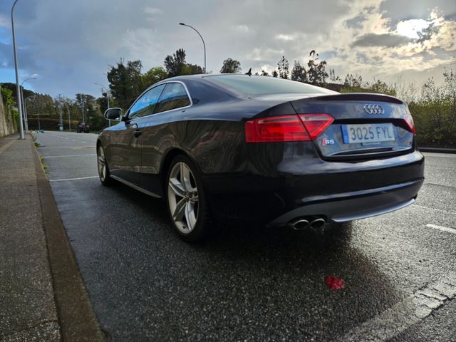 Audi S5 4.2 V8 Quattro 354cv manual
