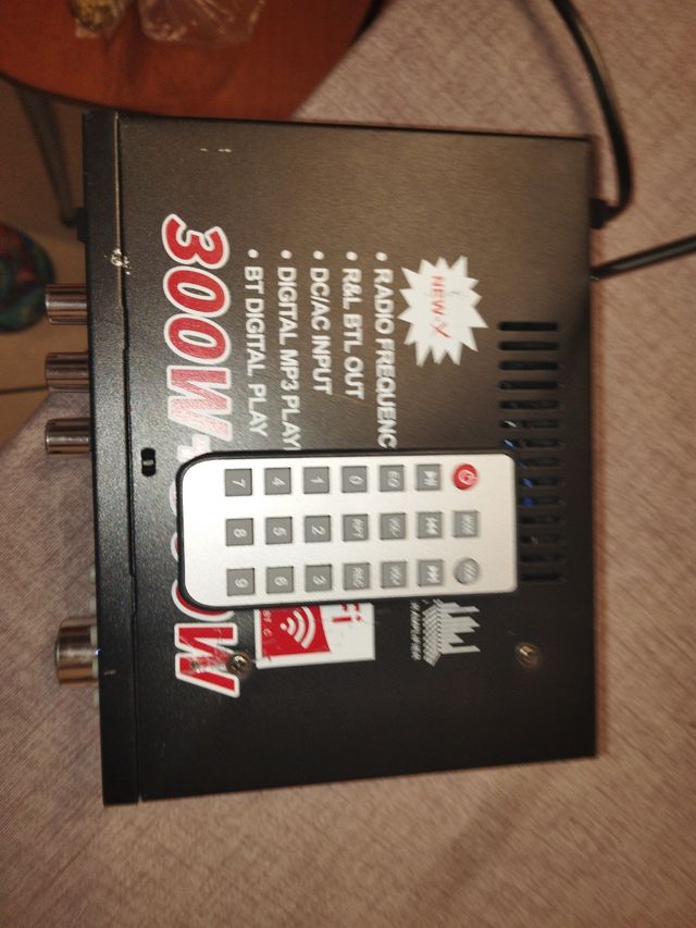 Amplificatore stereo